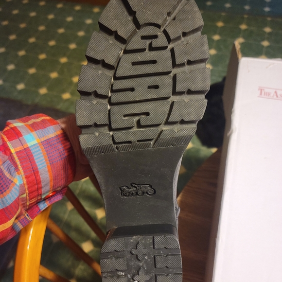 Coach Boots - Picture 12 of 16